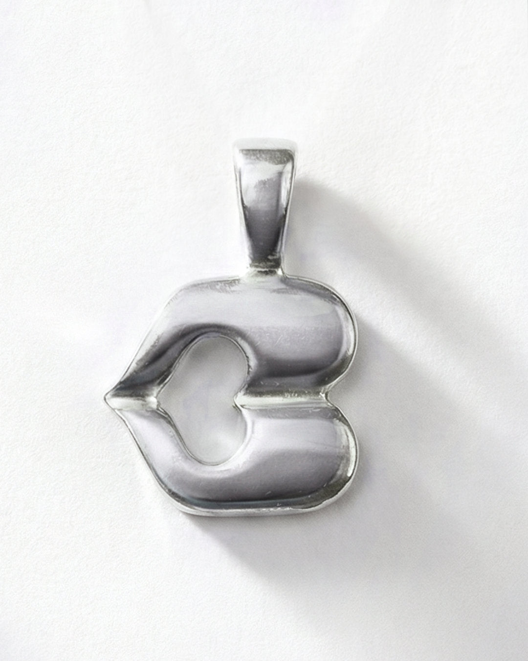 B / PENDANT ®