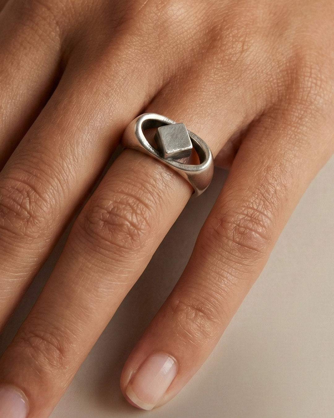 CUBE RING ®