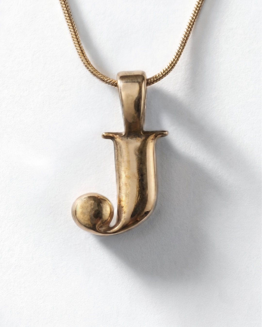 B / PENDANT ®